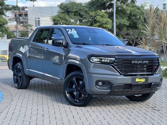 RAM RAMPAGE 2.0 HURRICANE 4 TURBO GASOLINA R/T 4X4 AUTOMÁTICO